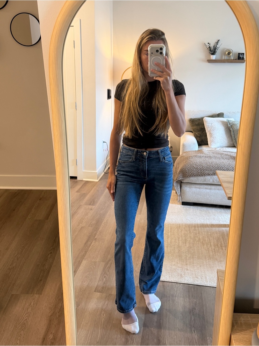 Universal Thread Straight-Leg Mid-Rise Blue Jeans